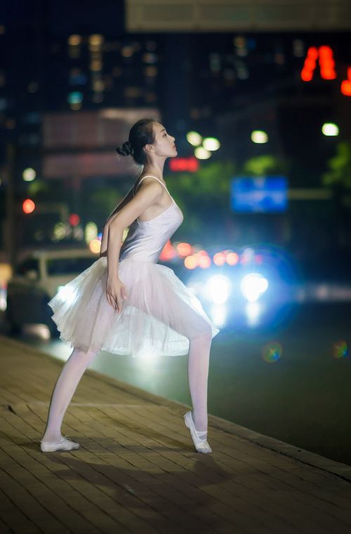 体育入口-公牛角力浙江虎，德罗赞的孤刃与广厦的钢铁洪流